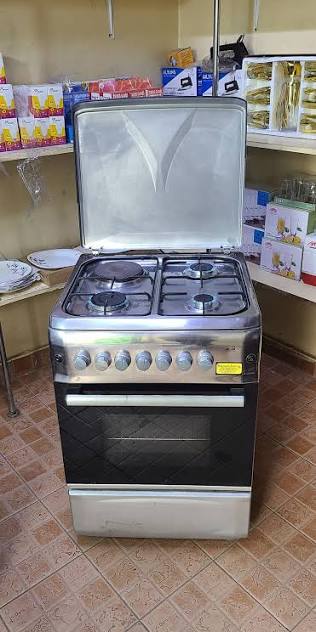 Stainless Steel 4-Burner Standing Cooker with Oven